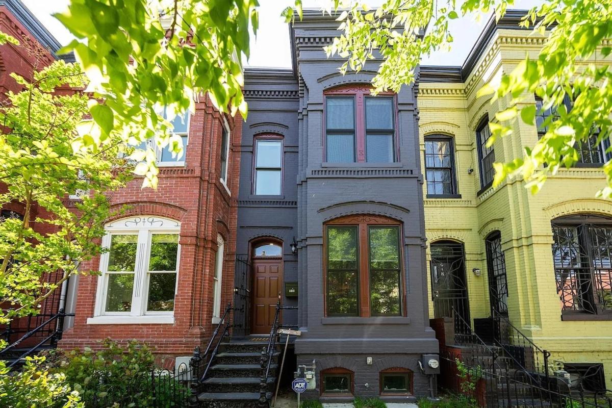 Cozy Vintage Escape 4br 4ba Near Dc Attractions! Ferienhaus