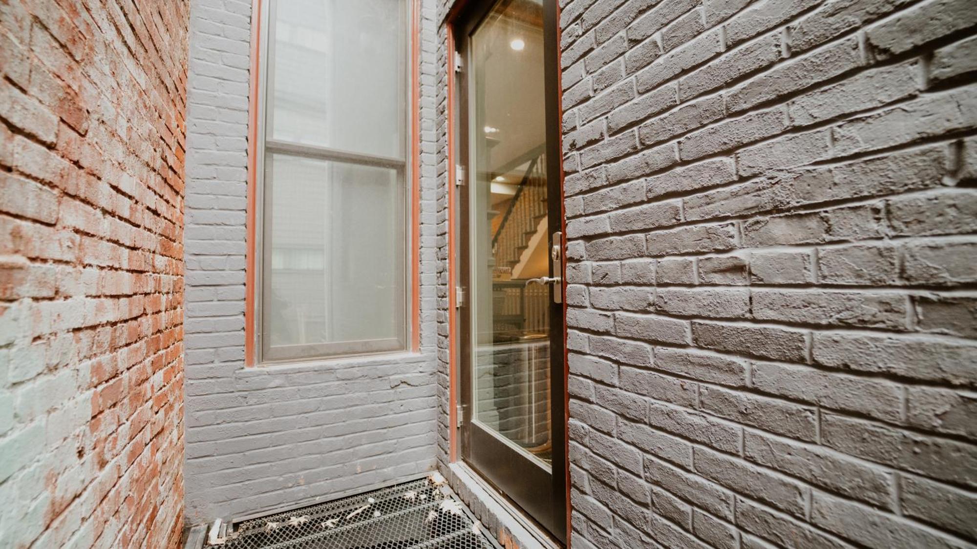Cozy Vintage Escape 4br 4ba Near Dc Attractions! Ferienhaus