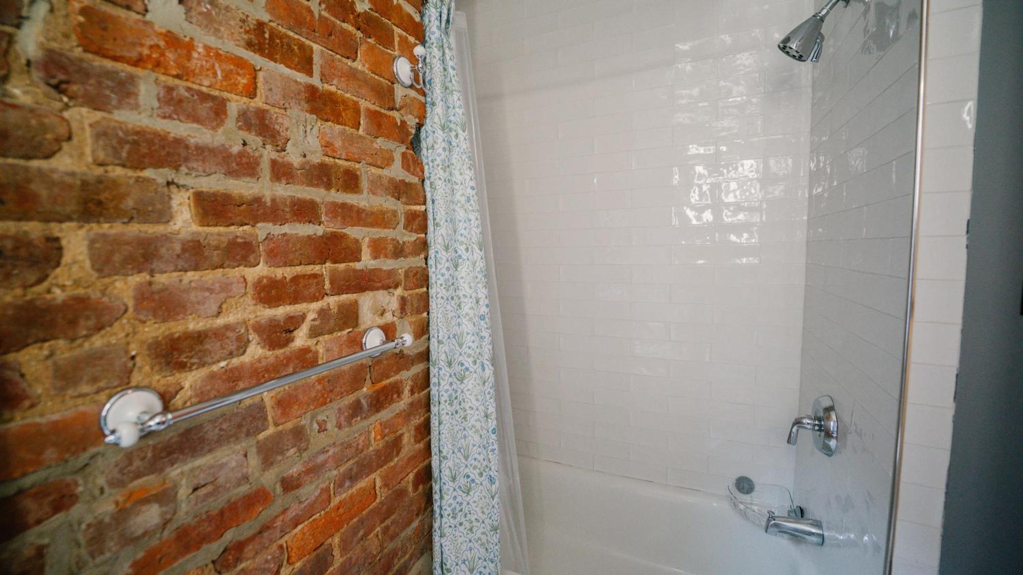 Cozy Vintage Escape 4br 4ba Near Dc Attractions! Ferienhaus Washington