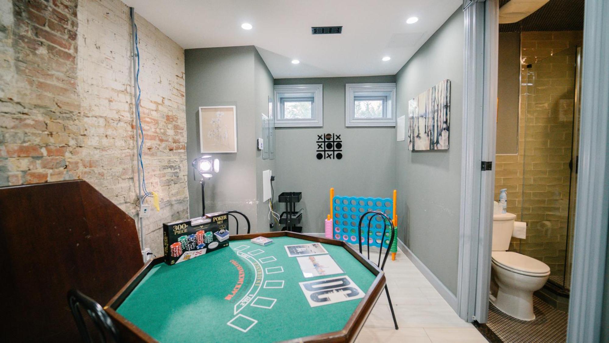 Cozy Vintage Escape 4br 4ba Near Dc Attractions! * Washington
